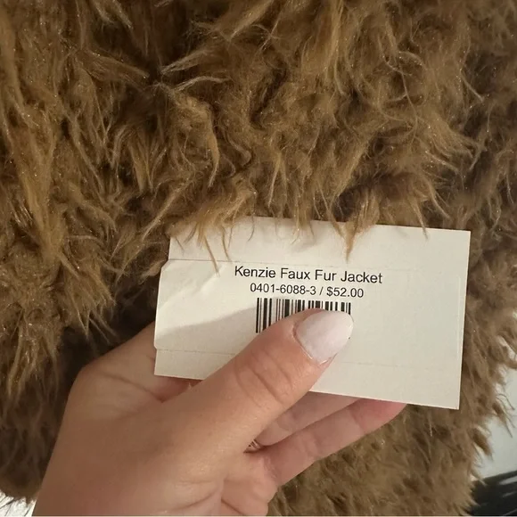 NWT, Hyfve Crop Faux Fur Teddy, Mustard Brown - Picture 3 of 3